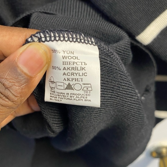 De Blasio Crewneck Sweater Good Used Condition - Picture 5 of 8